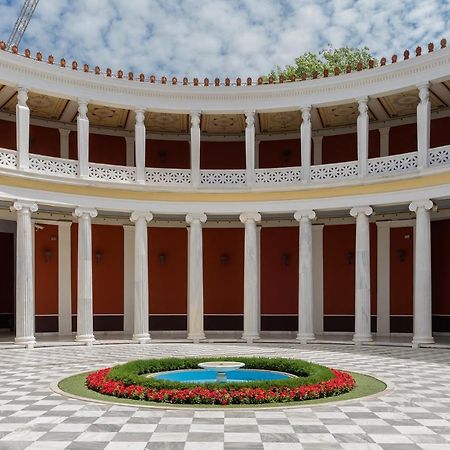 Tranquil Central Apt, Behind Athens Caravel Area エクステリア 写真