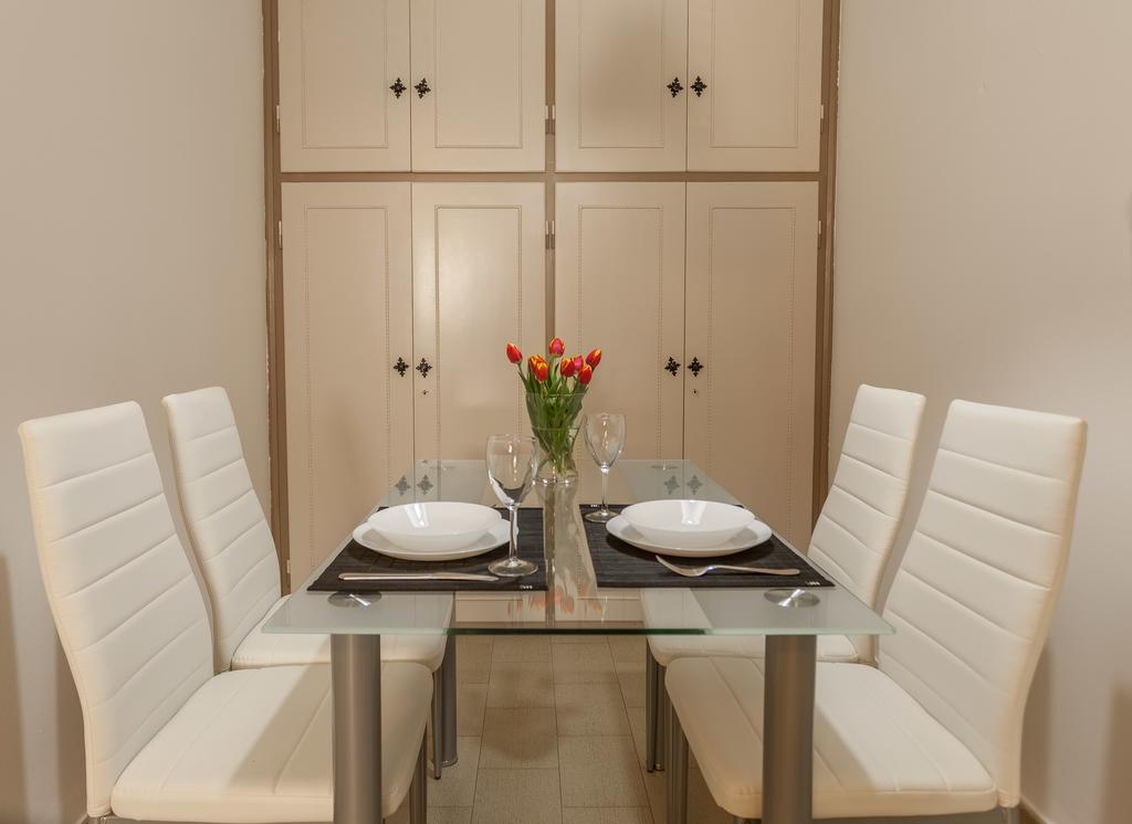Tranquil Central Apt, Behind Athens Caravel Area エクステリア 写真