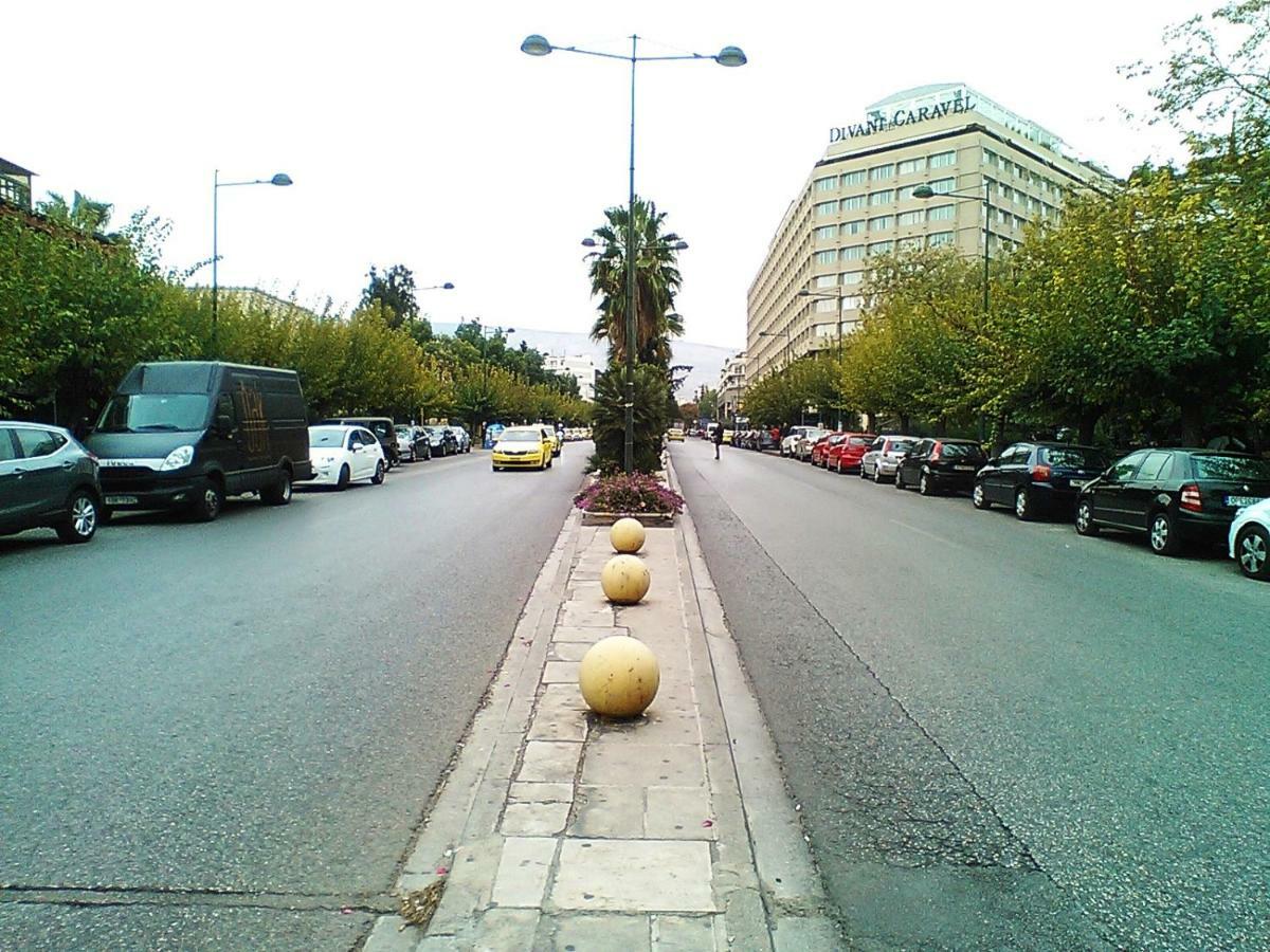 Tranquil Central Apt, Behind Athens Caravel Area エクステリア 写真